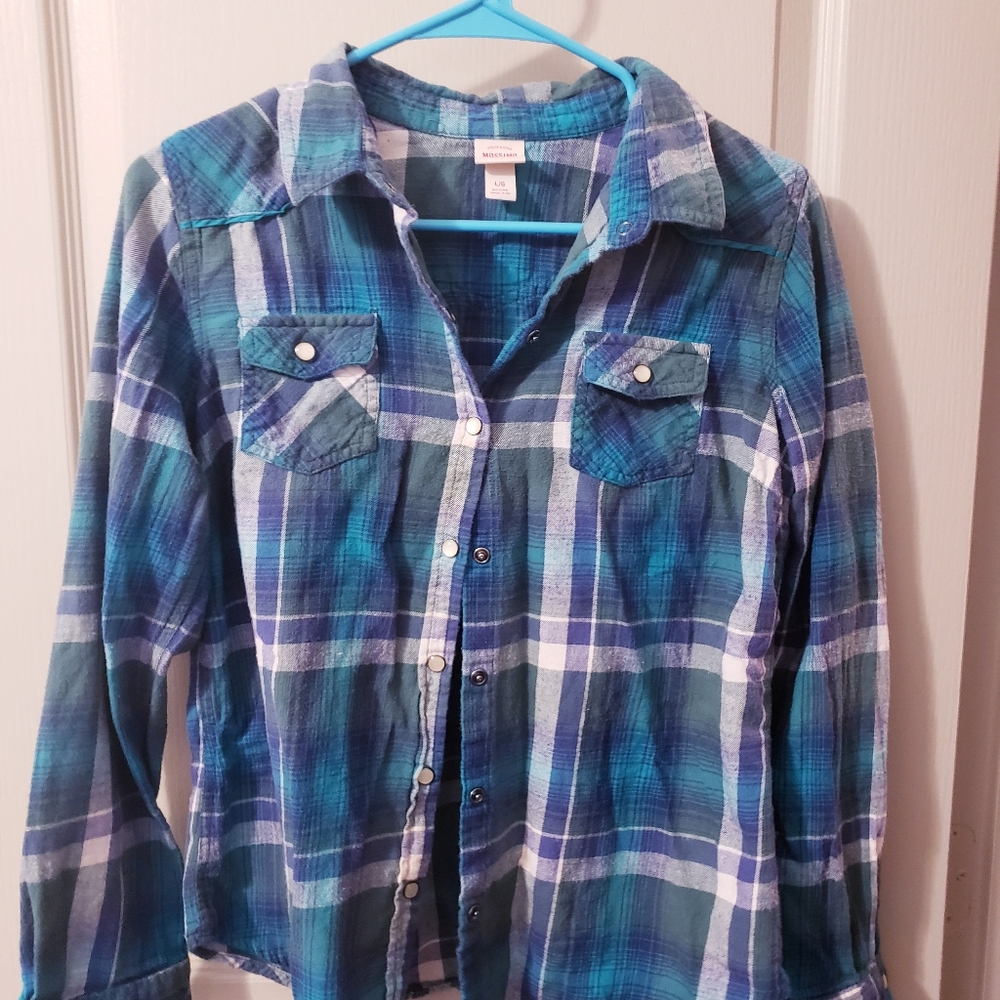 Flannel long sleeve shirt